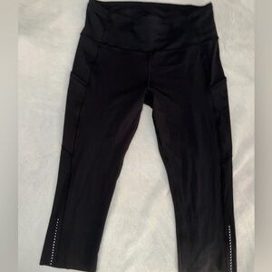 Lululemon Black Women’s Size 10 Fast & Free II Nulux Crop 19" Leggings